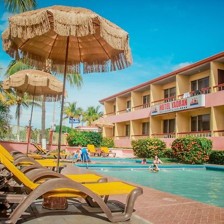 Hotel Yadran Beach Resort 蓬塔雷纳斯 外观 照片